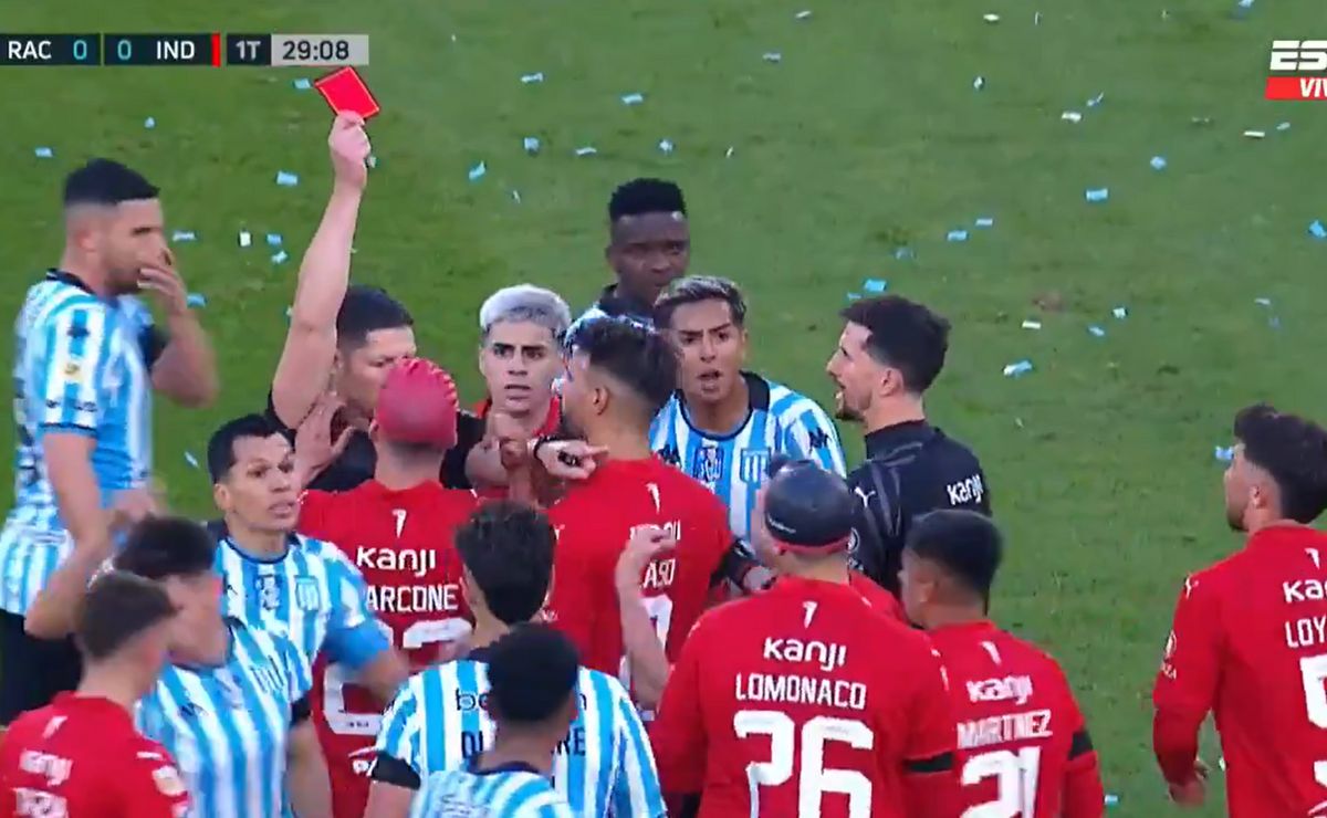 La polémica expulsión de Damián Pérez en el clásico entre Racing e Independiente 