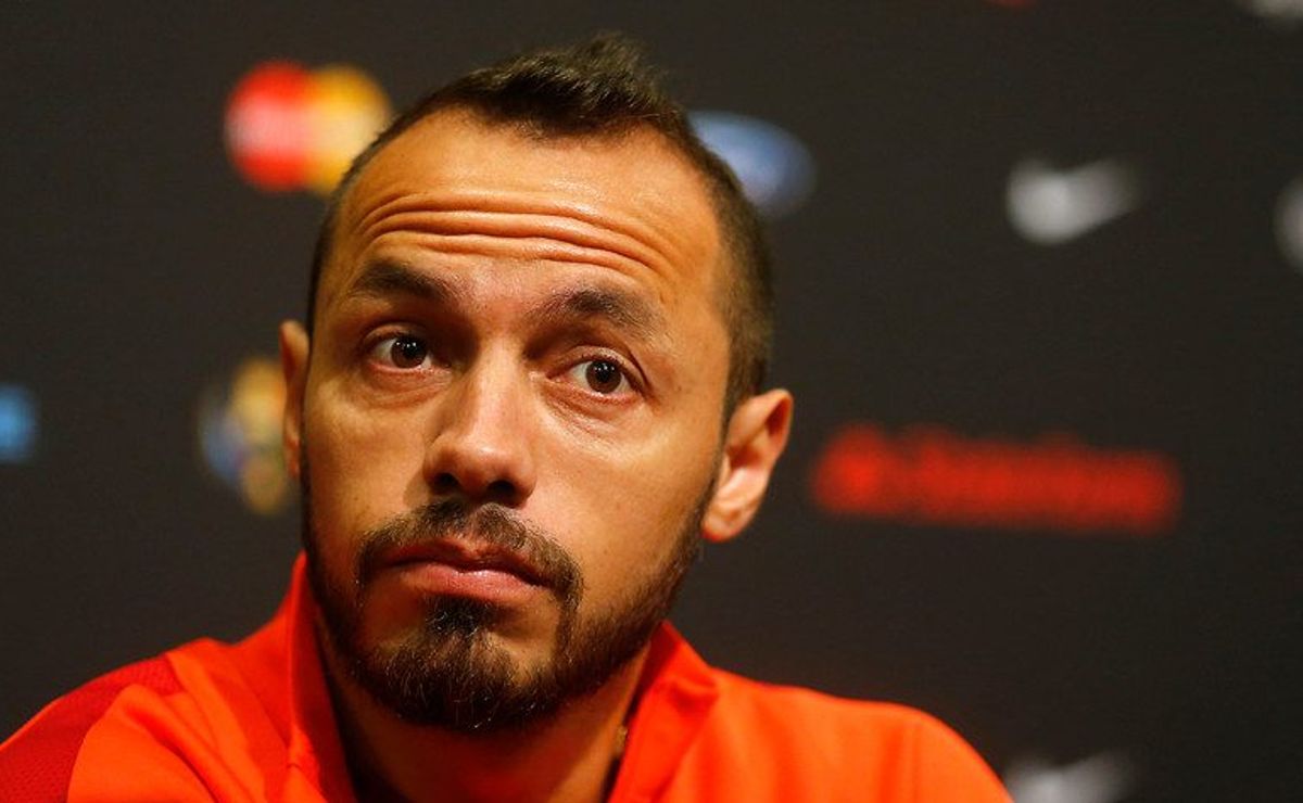 Marcelo Díaz elige al mejor mediocampo en la historia de Chile: 