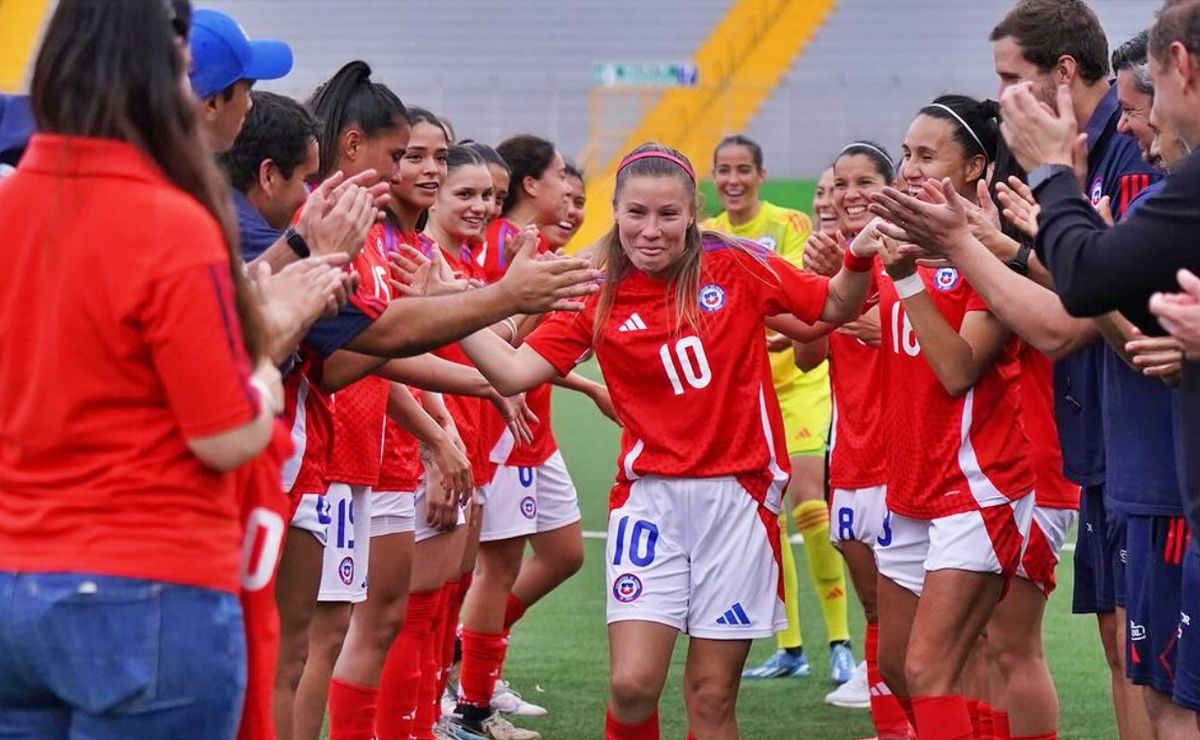 ¡Orgullo de Colo Colo! Yanara Aedo marca un hito y hace historia en la selección chilena