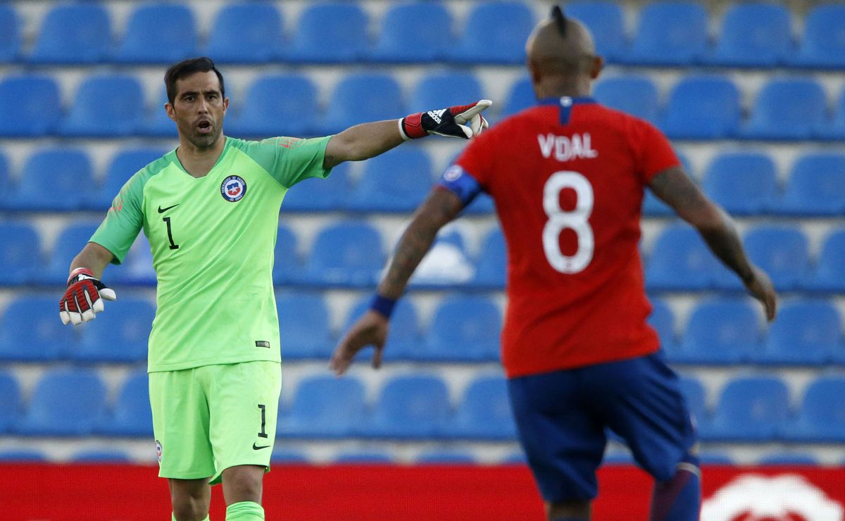 Arturo Vidal cuenta LA FIRME por la ausencia de Claudio Bravo en La Roja