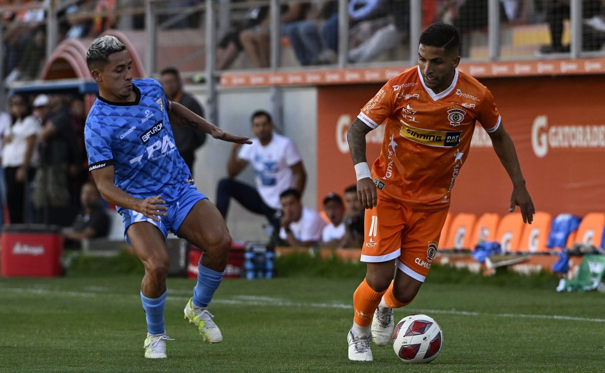 ¡Para evitar el descenso! Donadell es oficializado en Cobreloa