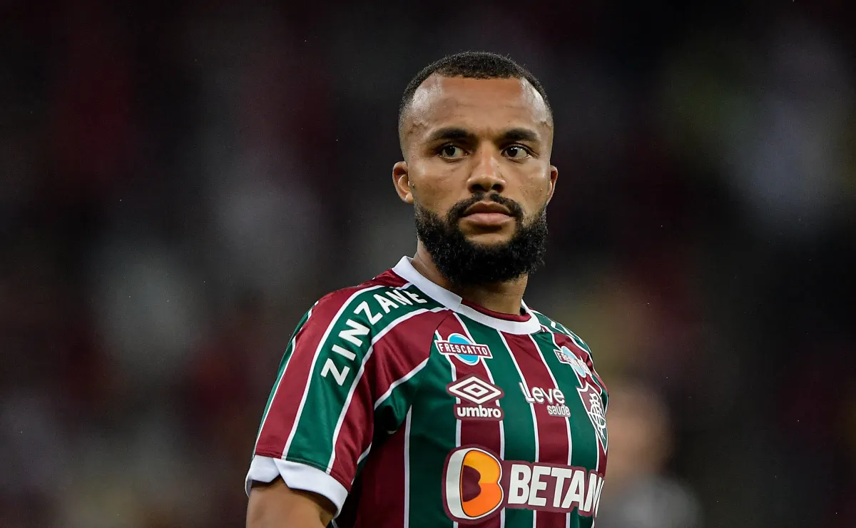 Samuel Xavier é expulso e está fora do jogo de volta entre Fluminense x  Inter