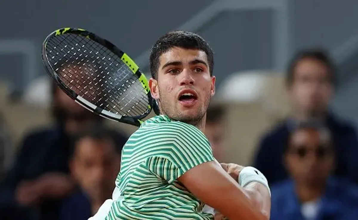 Carlos Alcaraz x Novak Djokovic: Saiba o horário e como assistir AO VIVO à  semifinal de Roland Garros - Bolavip Brasil