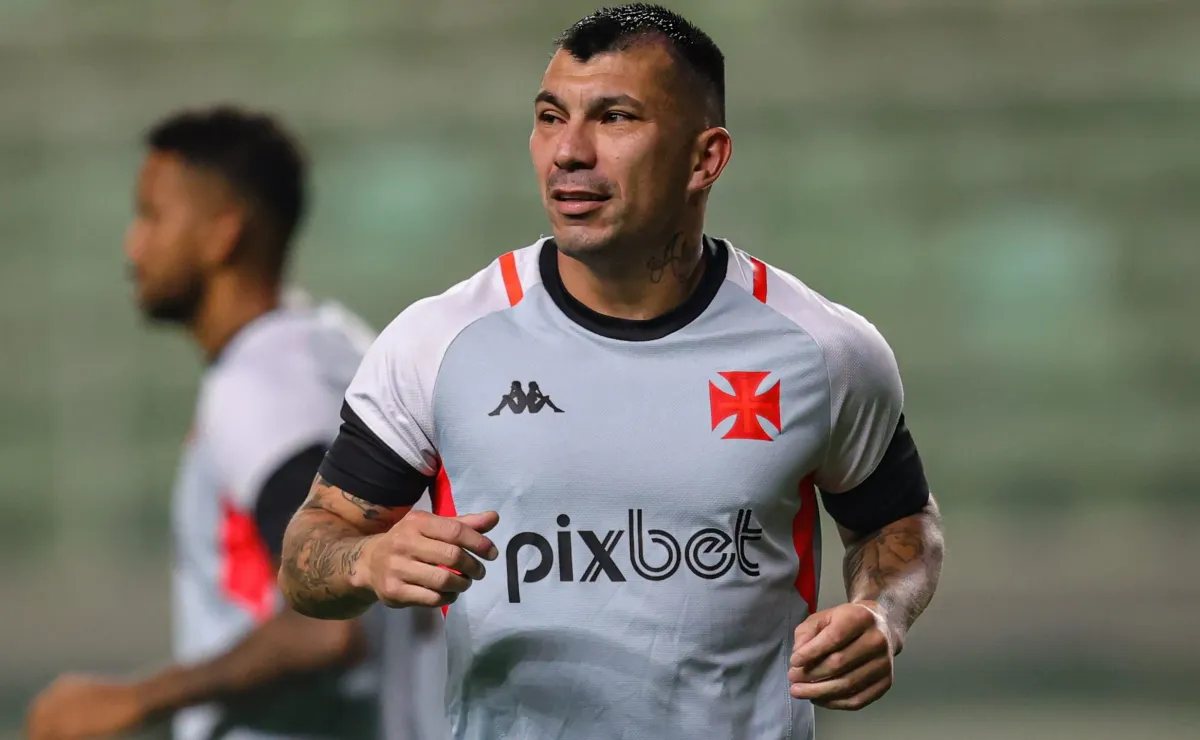 Vasco: Medel sofre amarelo e vai jogar contra o Cruzeiro - Papo na Colina -  Notícias do Vasco da Gama