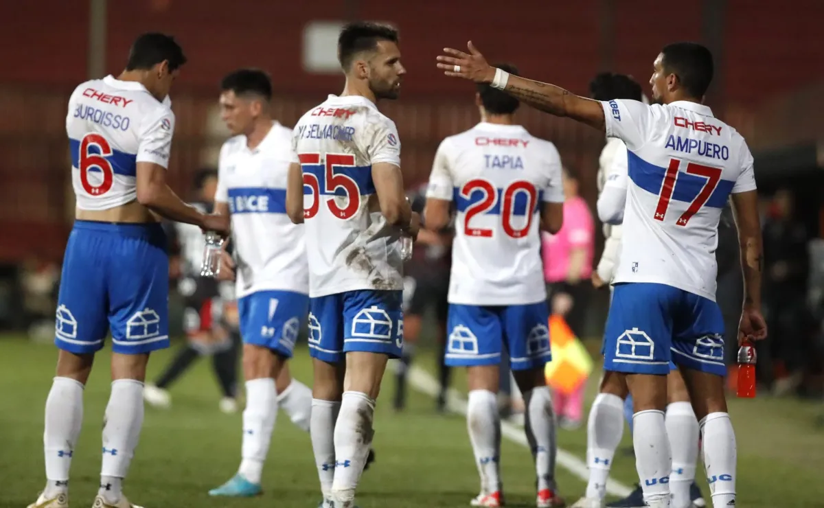 Alarma en los Cruzados!: Figura defensiva de la Universidad Católica podría partir al fútbol argentino - Bolavip Chile