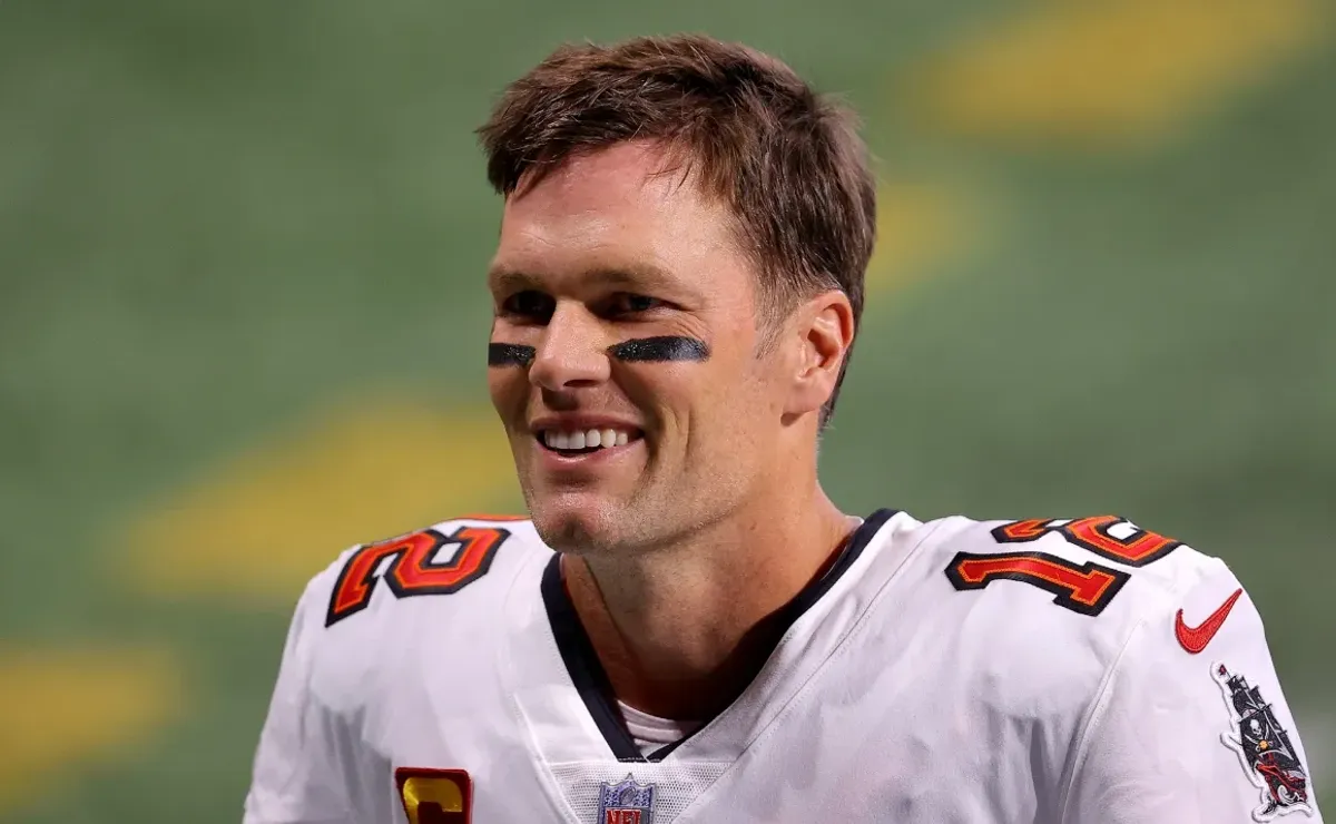 Tom Brady and his Incredible Hair - Sports Illustrated