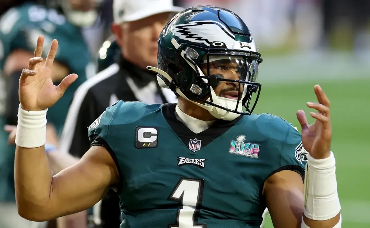 Eagles' Jalen Hurts delivers stoic message on Super Bowl loss