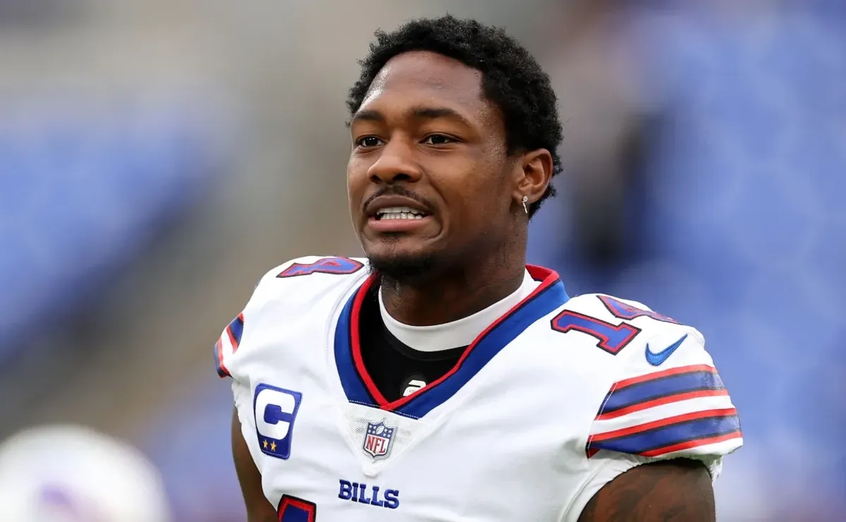 Bills' Josh Allen says Stefon Diggs situation in minicamp was overblown:  'No reason to continue talking about it'