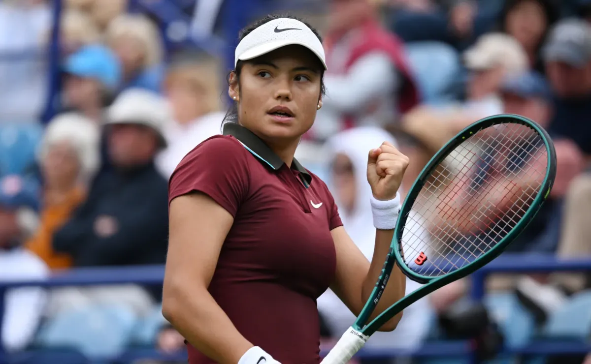 Emma Raducanu gives surprising take on fans' excitement over her friendship  with Carlos Alcaraz - Bolavip US