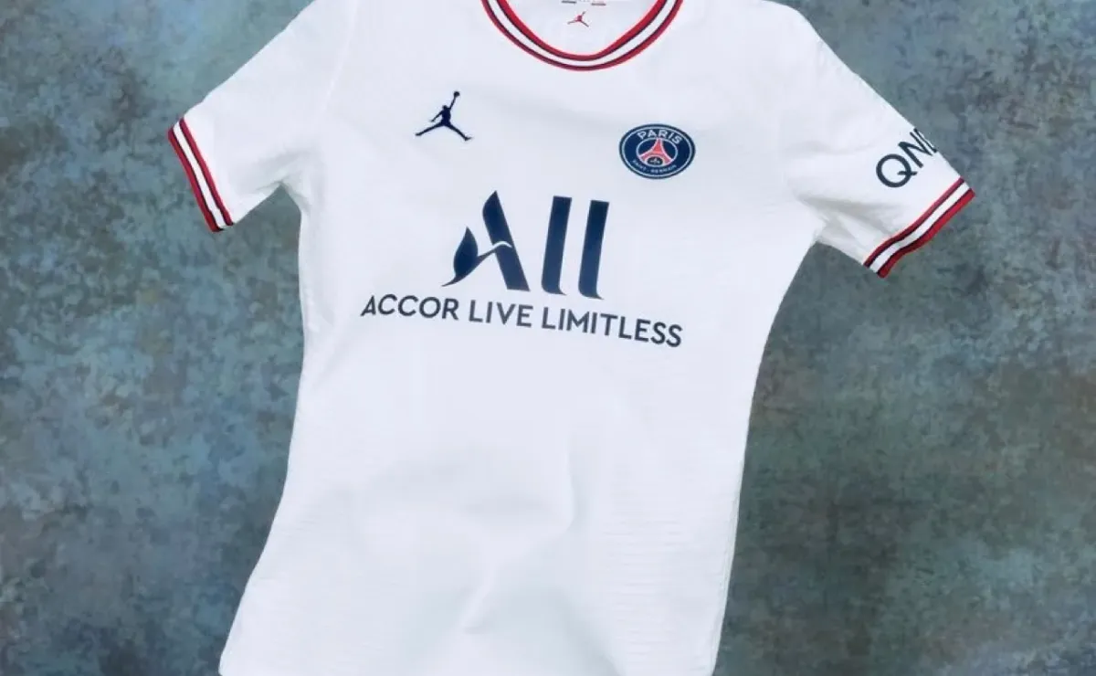 mando Viscoso cien Es bellísimo! PSG se la rifa con nuevo uniforme