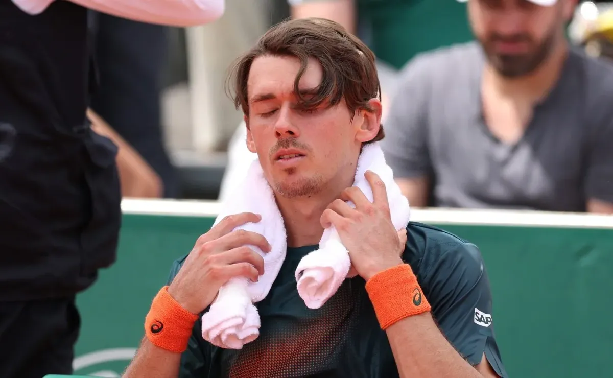 Álex de Miñaur advierte sobre agotamiento en tenis profesional