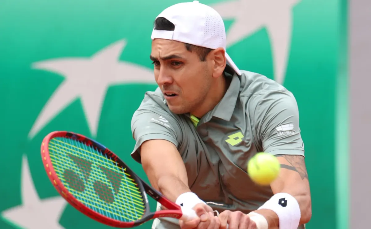 Alejandro Tabilo se retira de Wimbledon por lesión abdominal