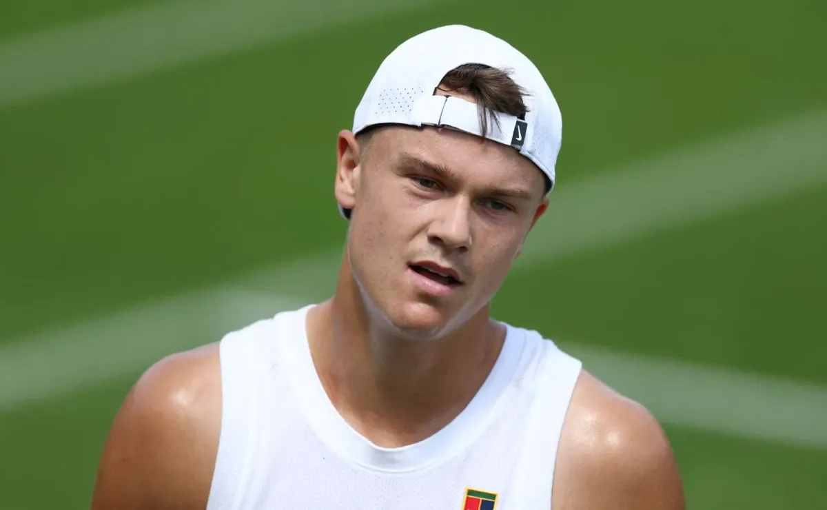 Holger Rune en mala racha tras derrota en Wimbledon
