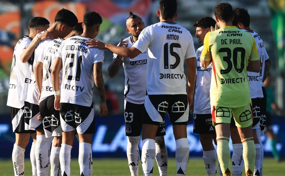 Tensión en camarín de Colo Colo: Jugadores quieren irse