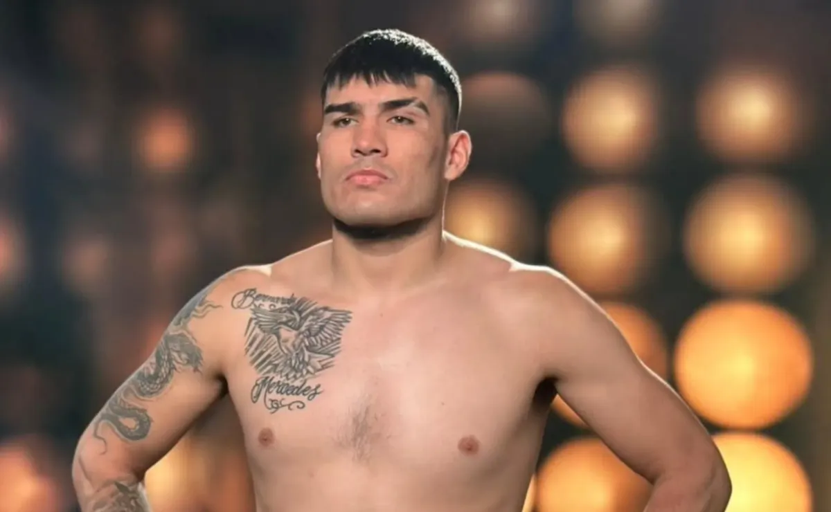 Contratado por la UFC tras casi ser deportado de EE.UU.
