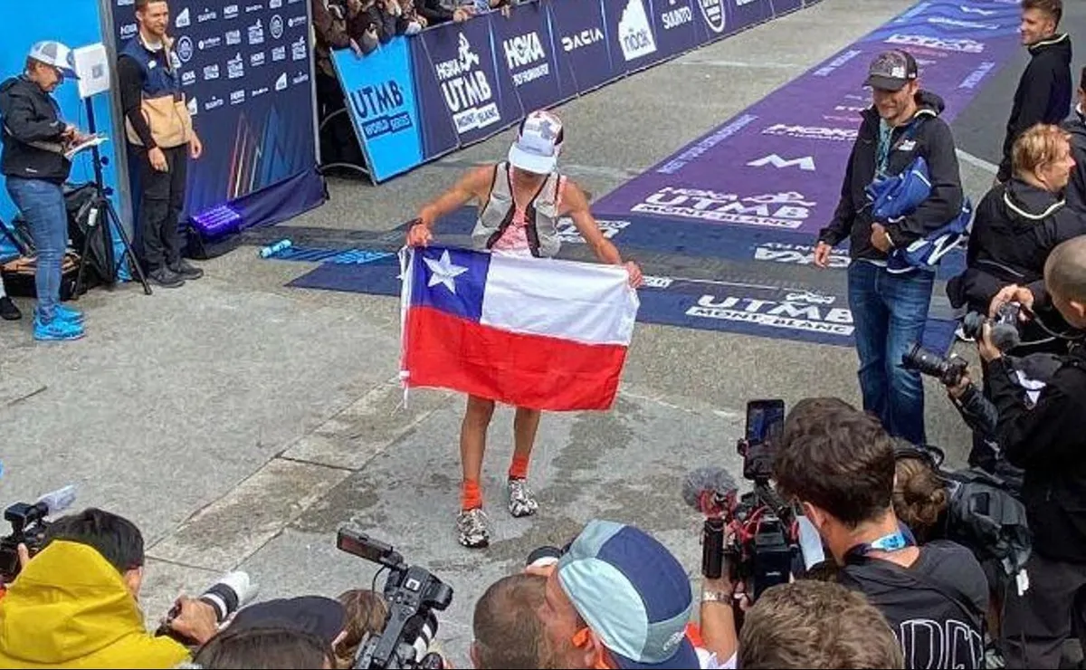 Nicolás Benavides, primer chileno en completar la OCC del UTMB Mont-Blanc 2025