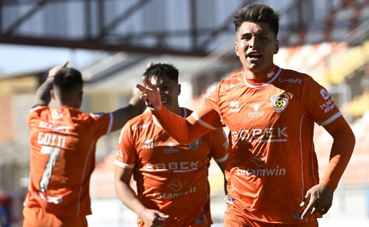 Cobreloa refuerza con promesa del fútbol chileno