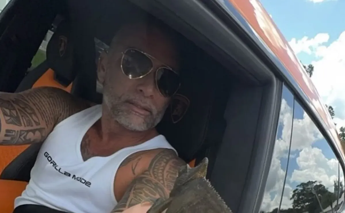 Chino Ríos genera controversia por comentario sobre caída de pelo