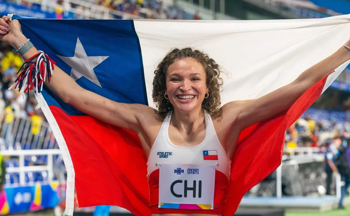Martina Weil de Chile avanza a semifinales en Mundial de Atletismo