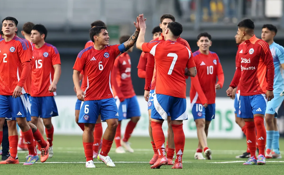 Figura de la Roja Sub-20 en riesgo de perderse Mundial por motivo grave