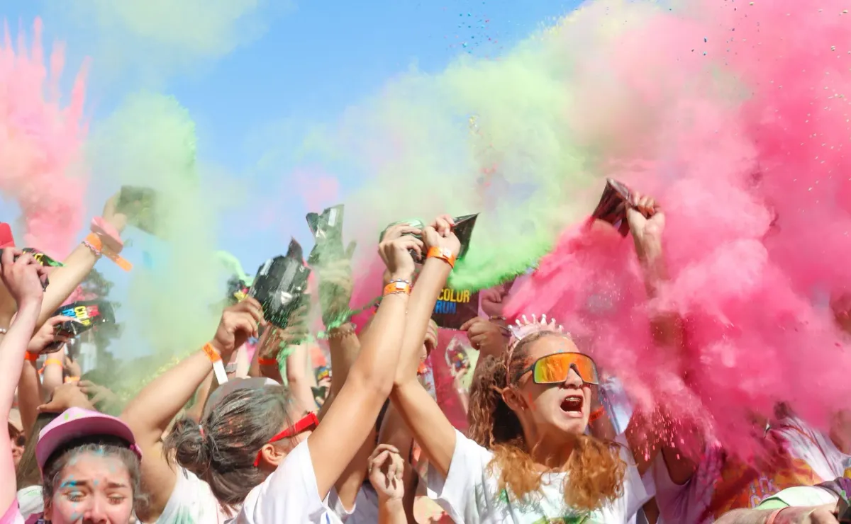 Venta de kits para los 5K The Color Run Santiago 2025
