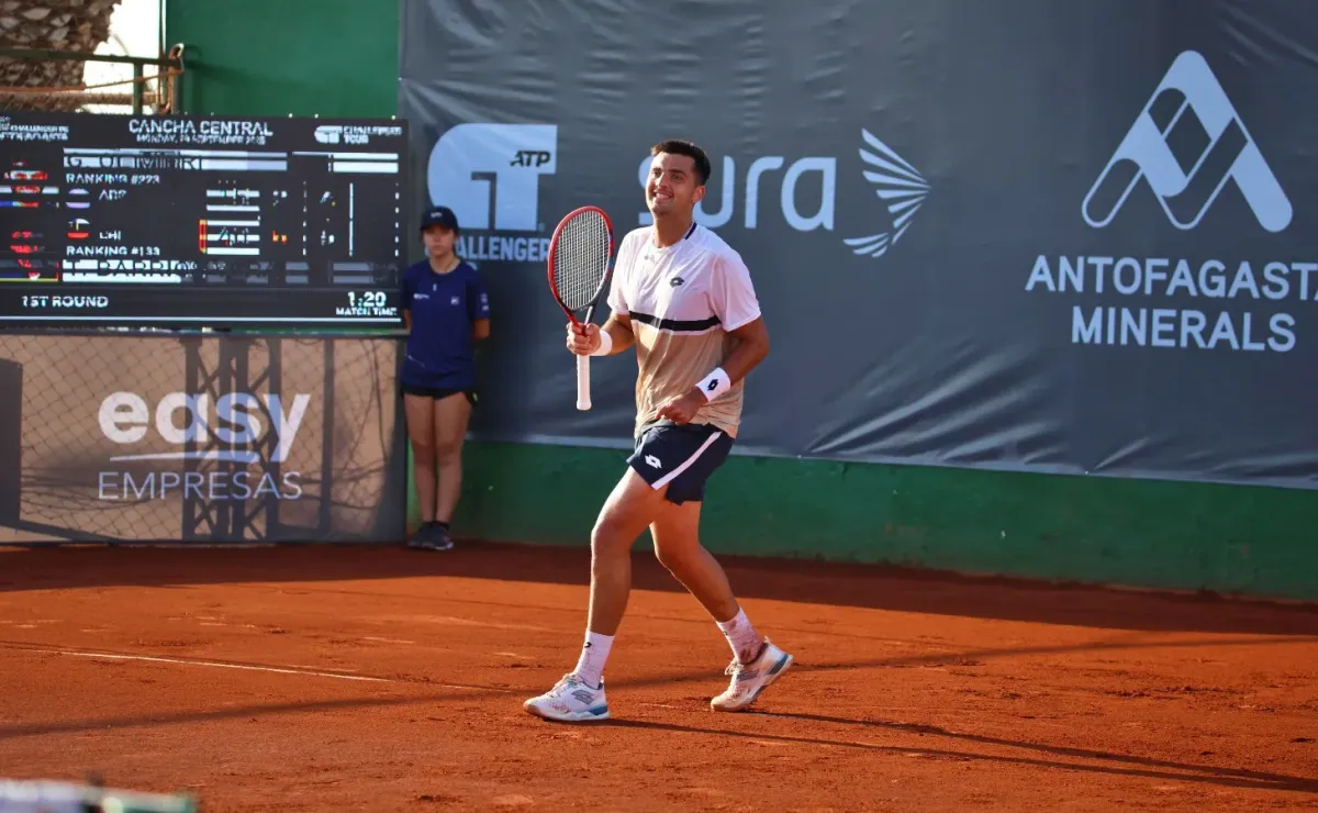 Tomás Barrios debuta con triunfo en Challenger de Antofagasta