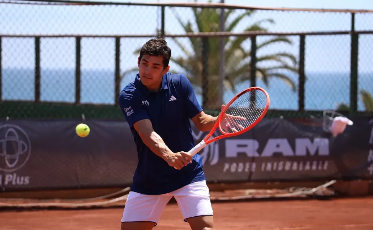 Christian Garin gana duelo chileno en challenger de Antofagasta
