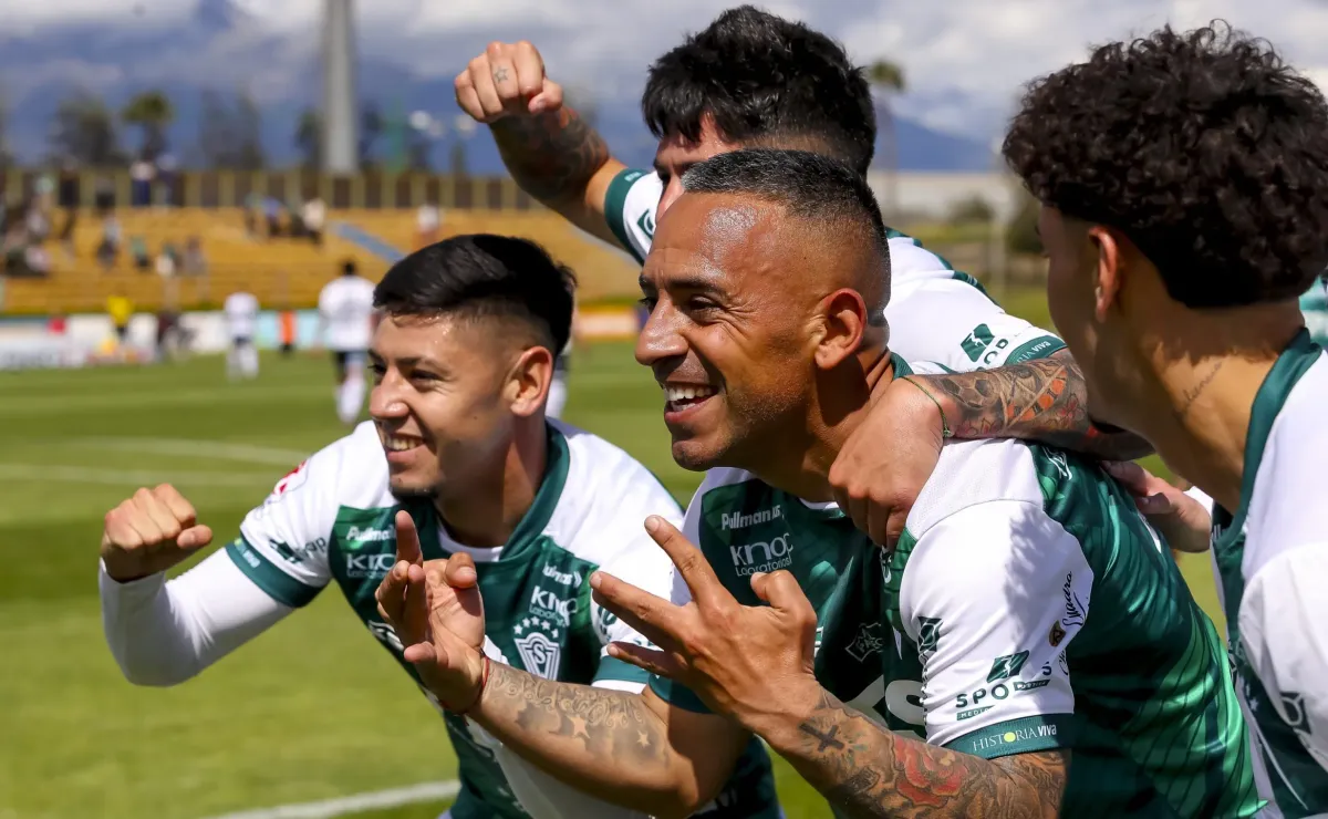 Golazo sorprendente en la Primera B