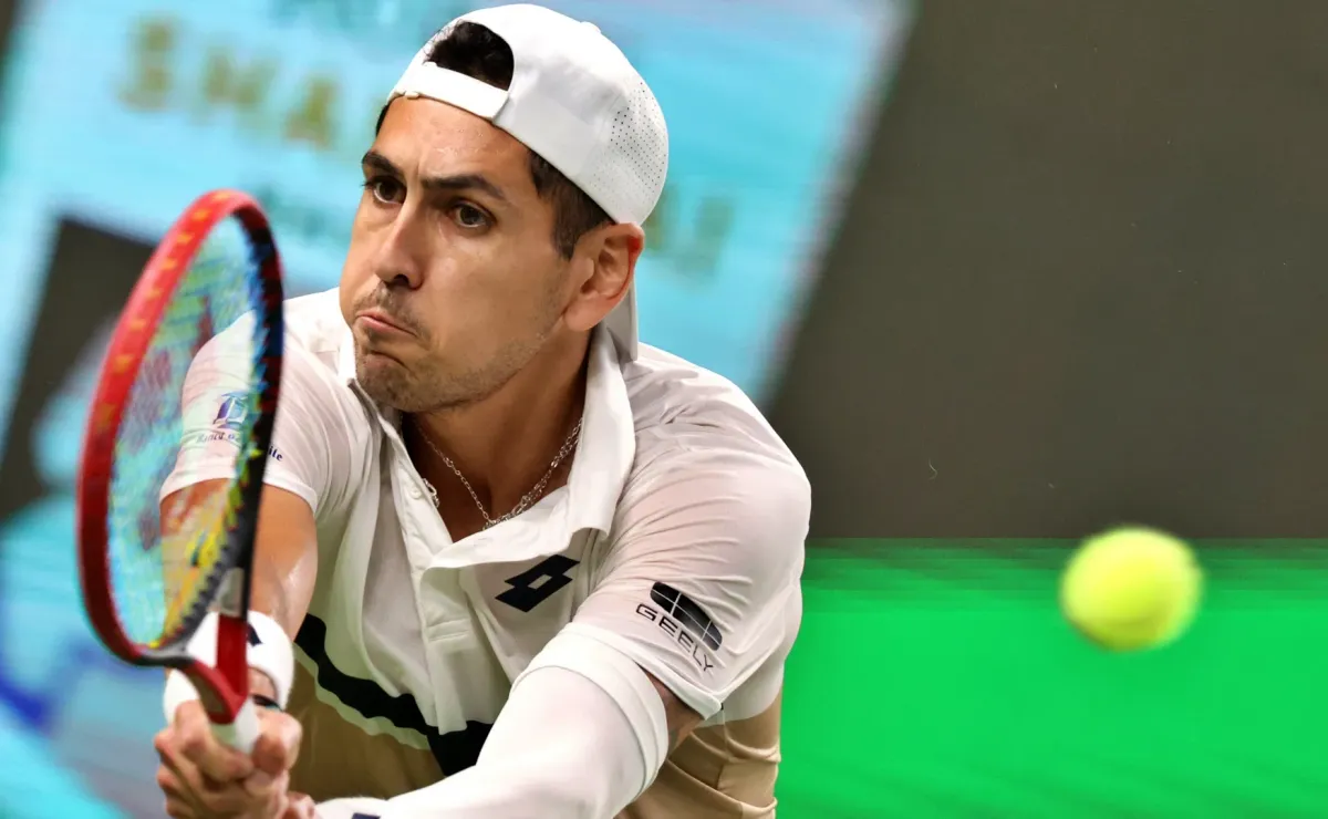 Alejandro Tabilo avanza en Challenger de Olbia tras vencer al 293° del mundo