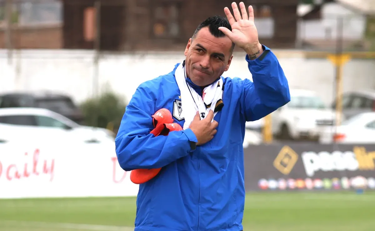 Cobreloa denuncia a Santiago Morning por Esteban Paredes