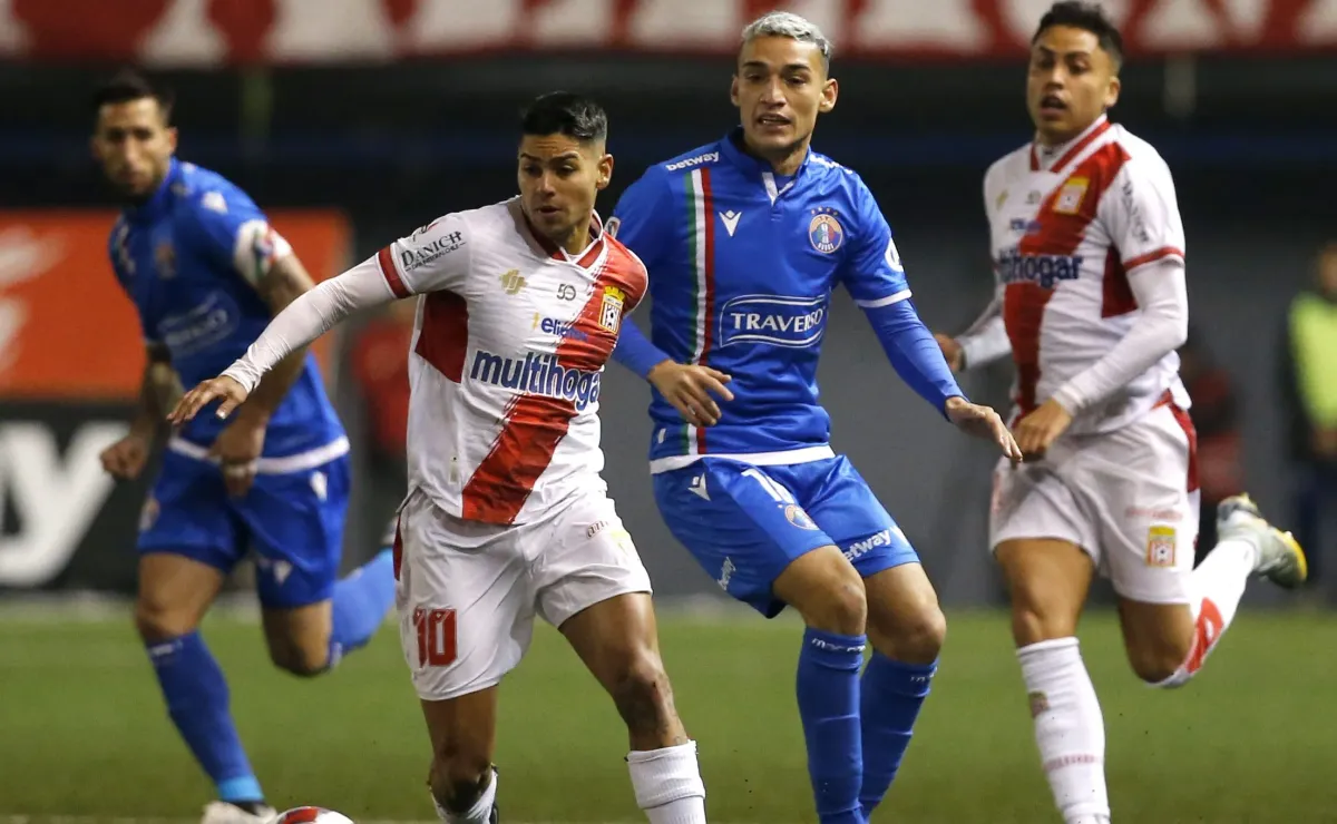 Curicó Unido despide a referente tras no ascender en Primera B