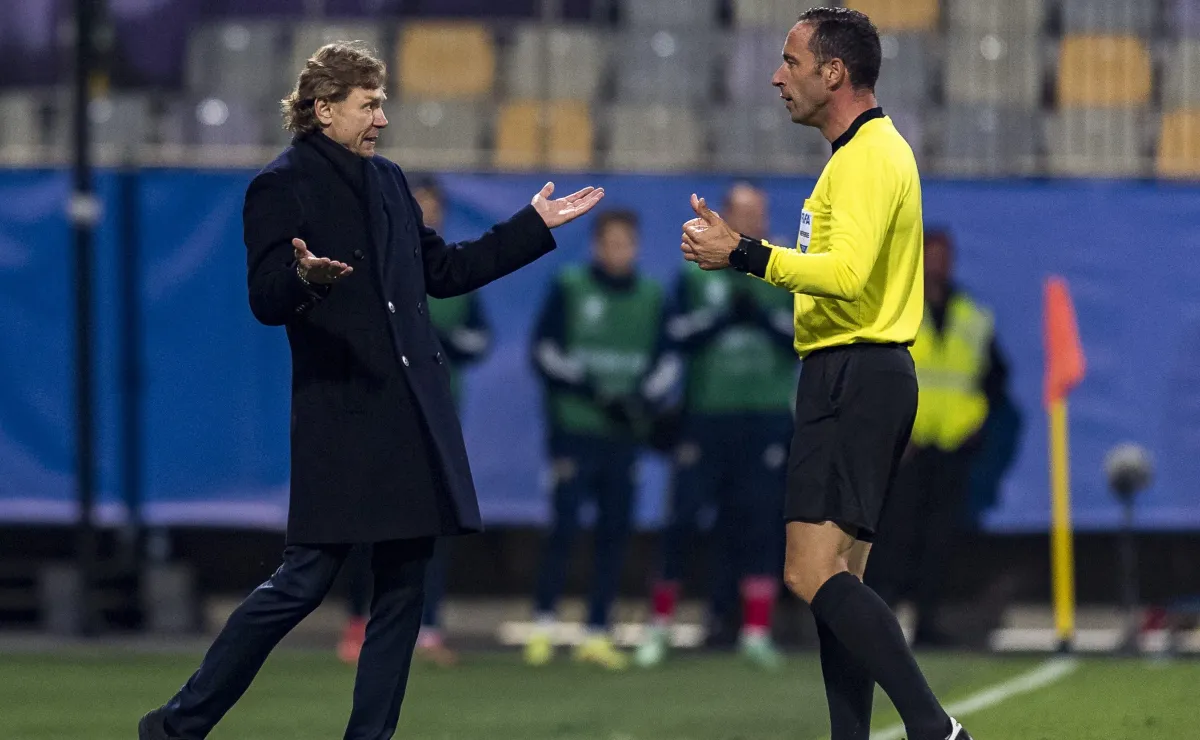 DT de Rusia elige rival más difícil entre Chile y Perú