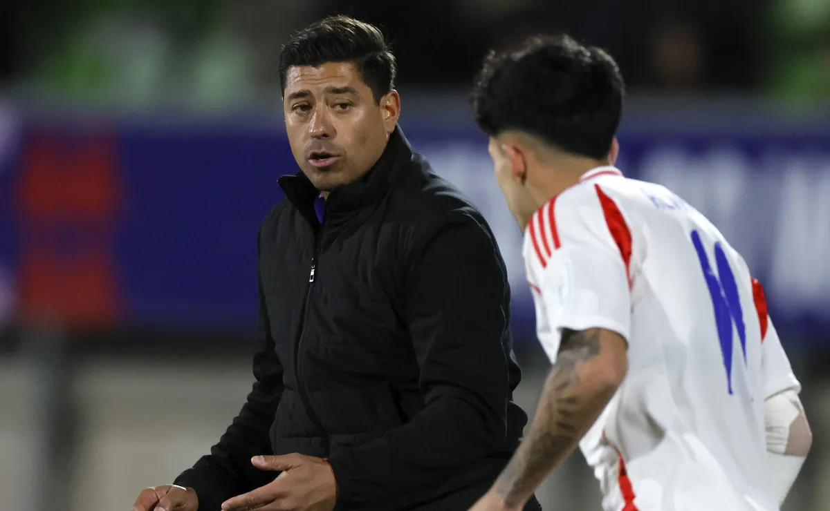 Cristián Caamaño critica formación de selección chilena ante Rusia