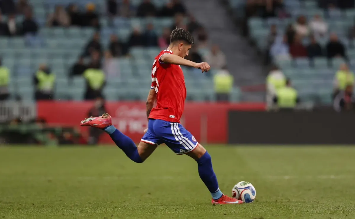 Matías Sepúlveda brilla en debut con la selección chilena