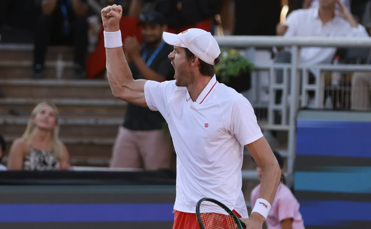 Nicolás Jarry habla sobre posible visita de Novak Djokovic a Chile por la Copa Davis