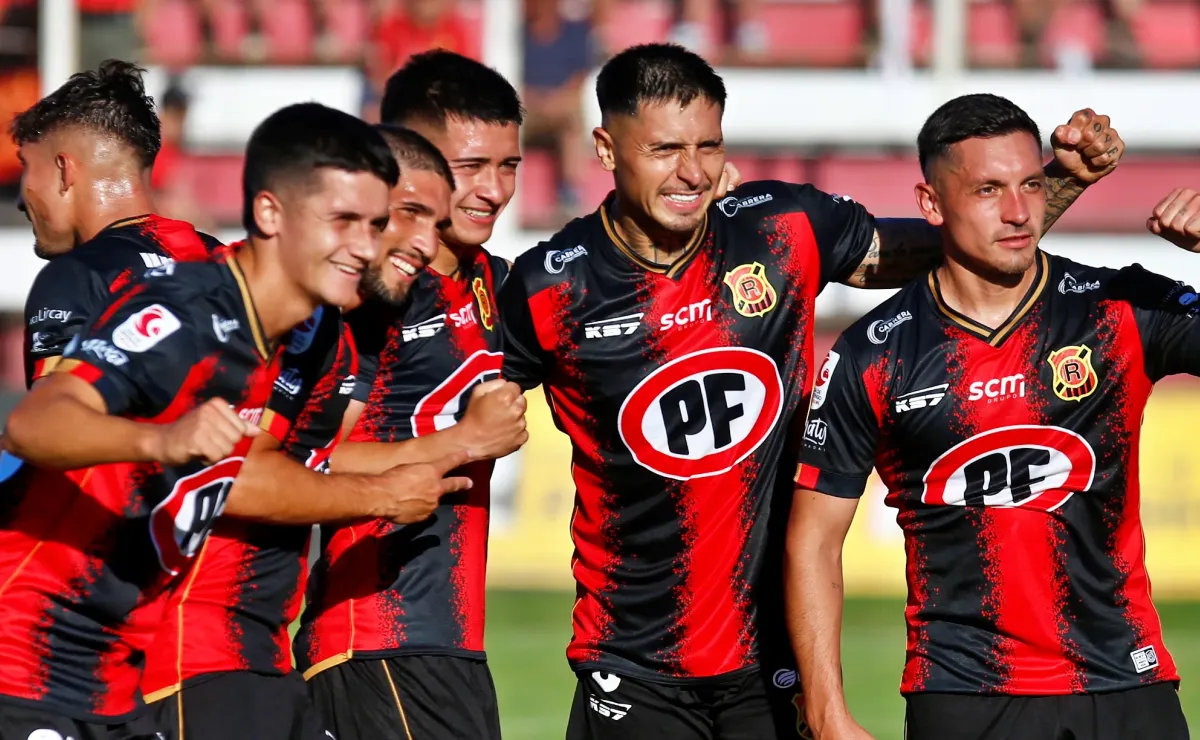 Rangers anuncia DT para 2026 en medio de rumores de venta