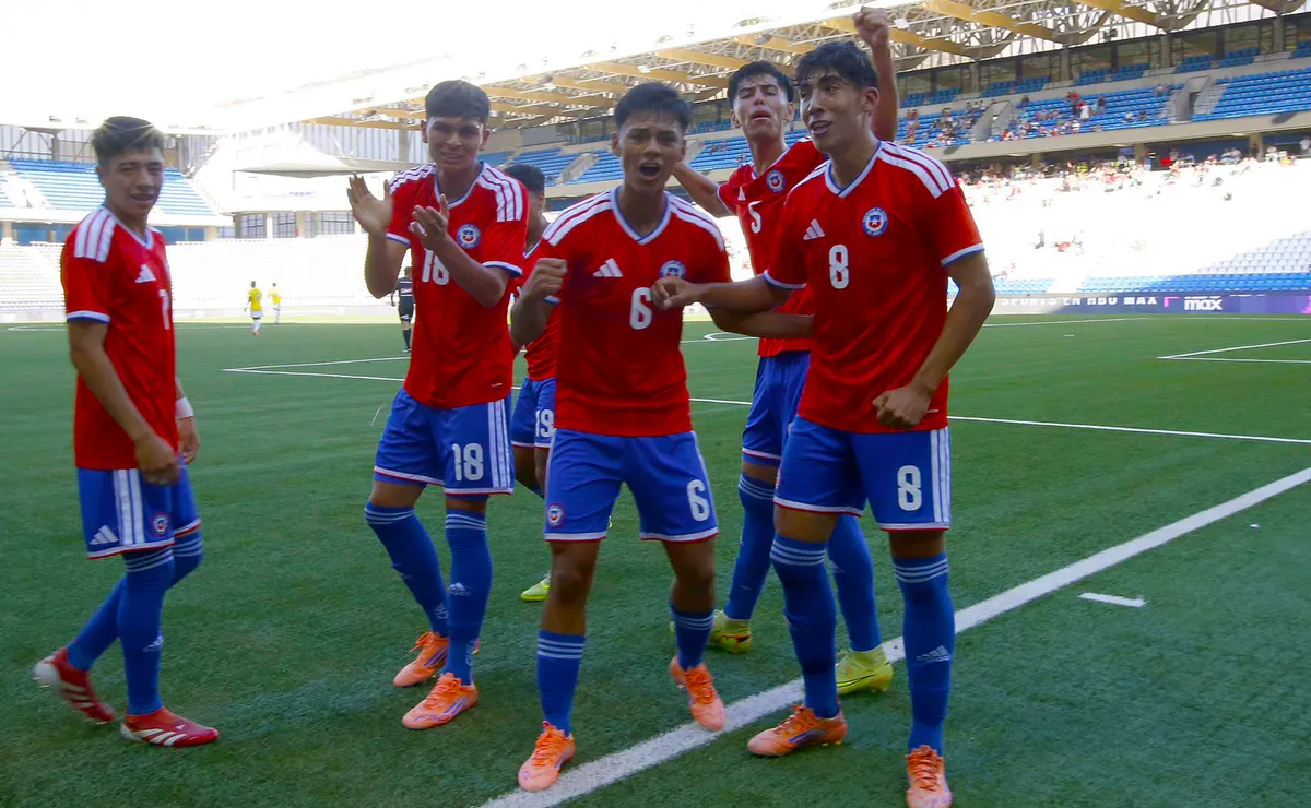 Selección chilena sub 16 avanza a final Copa UC con golazo