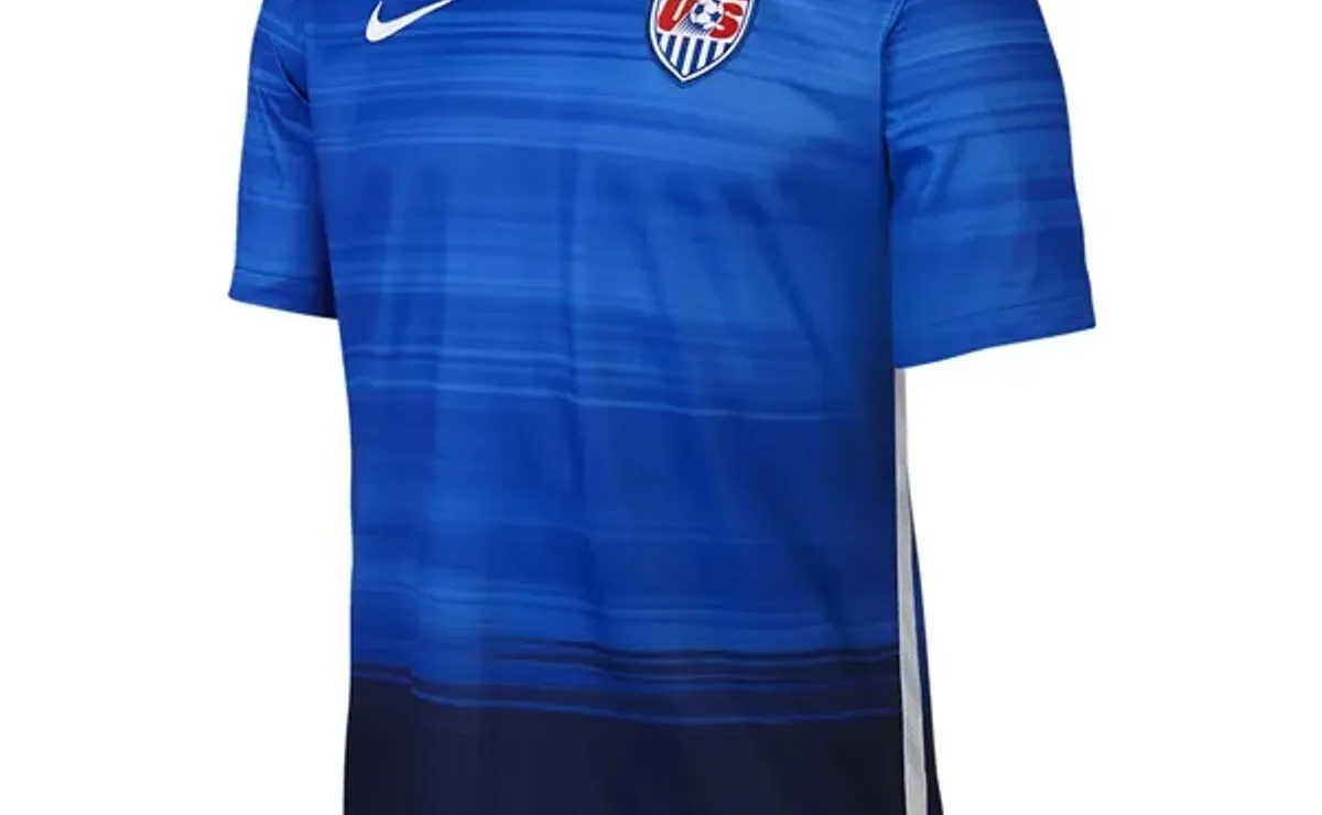 Nike football shirt USA World Cup 2010 