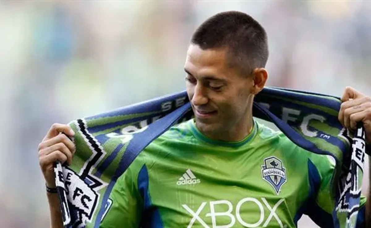 Why would Clint Dempsey move from Spurs to the Seattle Sounders