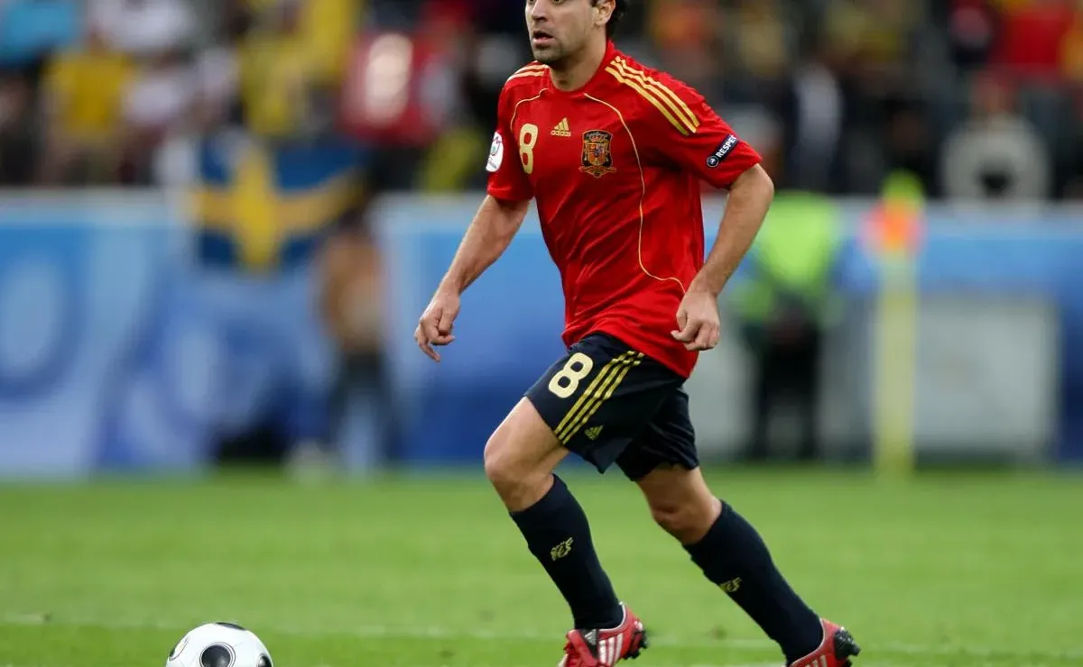 Spain icon Xavi announces retirement from international football