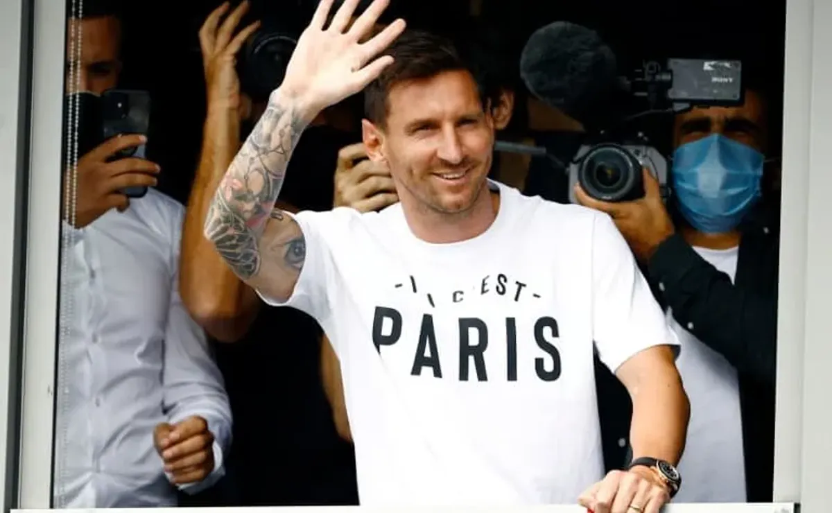 PSG unveil Messi, Ramos, Donnarumma, Hakimi and Wijnaldum in Paris