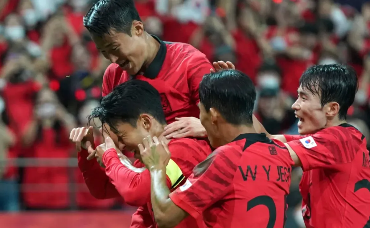 Son included in South Korea's squad for World Cup
