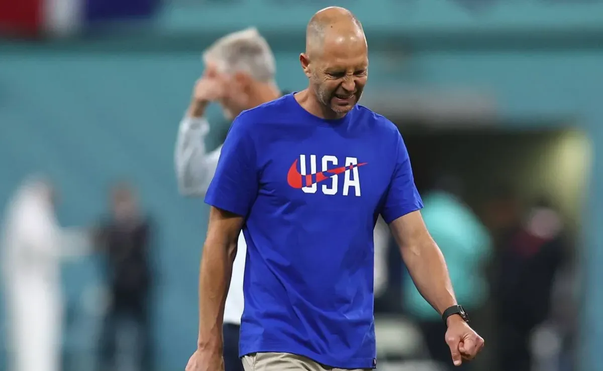 gregg berhalter: FIFA World Cup 2022: US Men's National Team coach Gregg  Berhalter spotted in rare Nike shoes, see images - The Economic Times