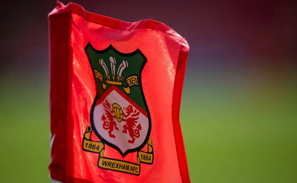 Wrexham providing free Welsh language lessons to players, fans, image size:1200x740