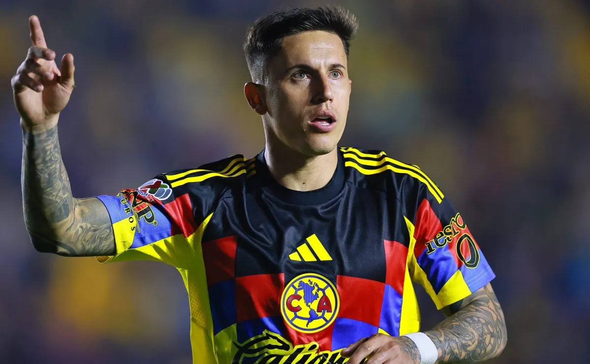 Brian Rodríguez da la cara ante la afición del Club América