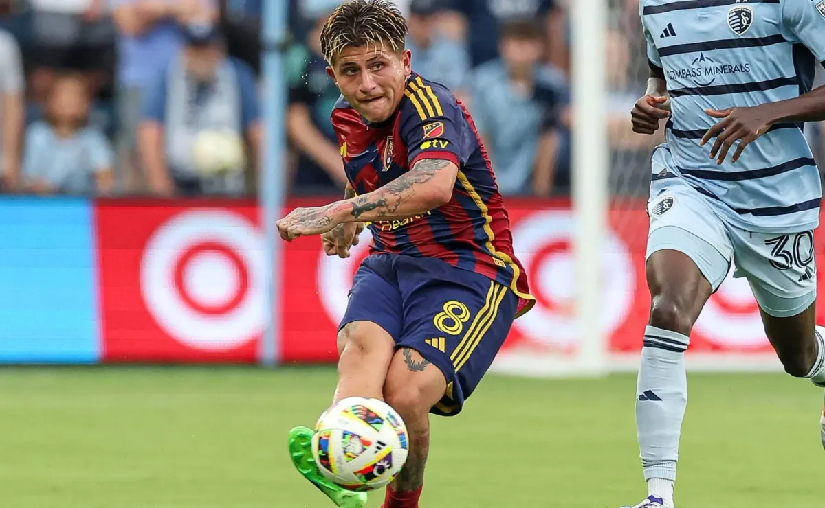 Quién es Diego Luna, el futbolista que Chivas busca fichar en plena Leagues Cup 2024 - Rebaño Pasión