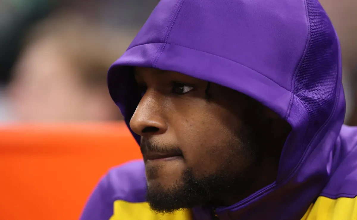 40KB 2001 null null null null null 12 9 1 2003 null coKrqRSdeN60aM