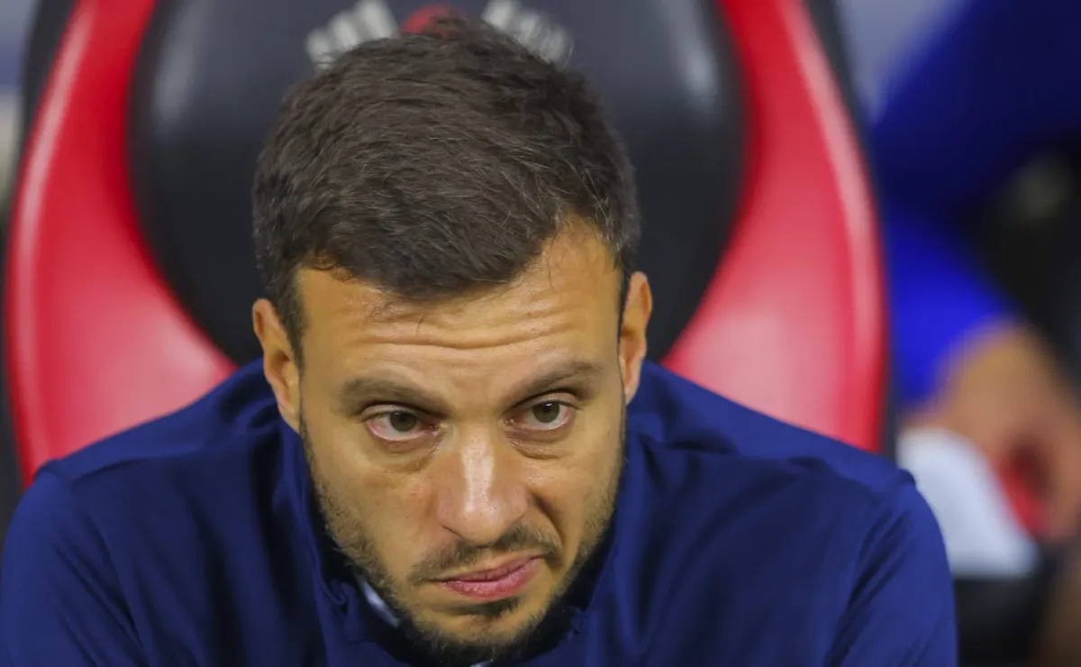 Óscar Ruggeri se burló de Martin Anselmi: "¿Es argentino este?"