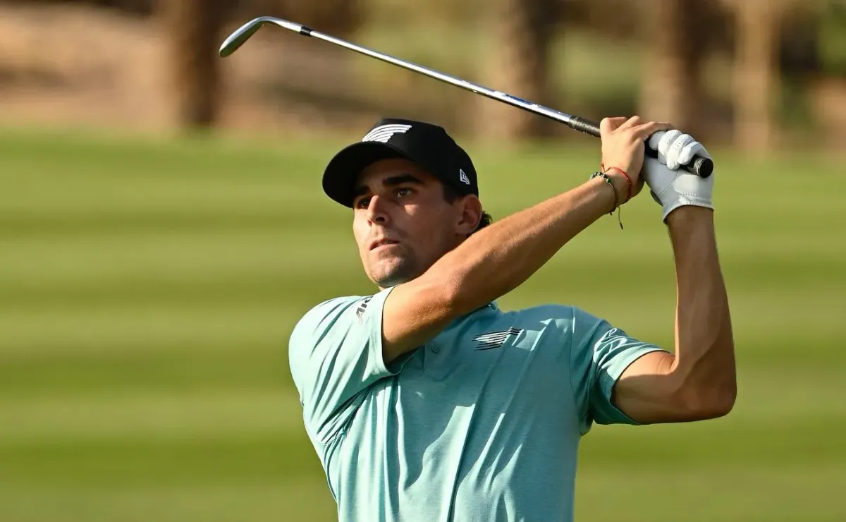 Chilenos Niemann y Pereira en acción en LIV Golf de Singapur Chilenos Niemann y Pereira en acción en LIV Golf de Singapur