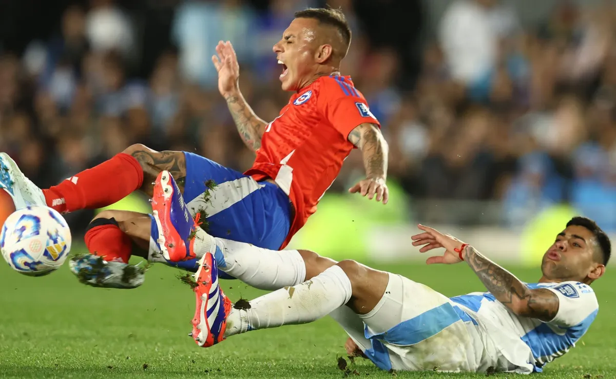 Argentina no puede eliminar a Chile del Mundial Argentina no puede eliminar a Chile del Mundial